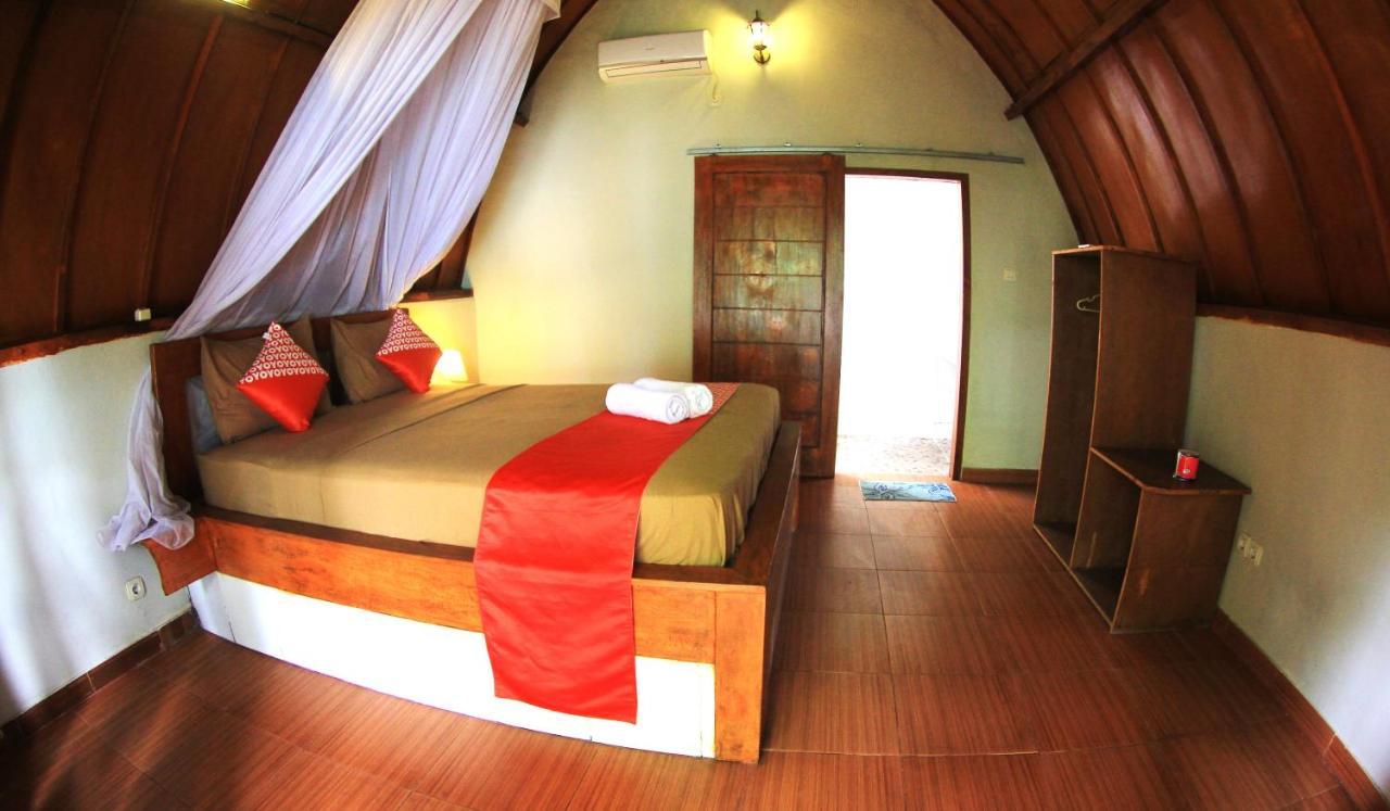 Florine'S Garden Hotel Gili Air Bagian luar foto