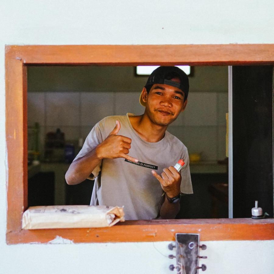 Florine'S Garden Hotel Gili Air Bagian luar foto